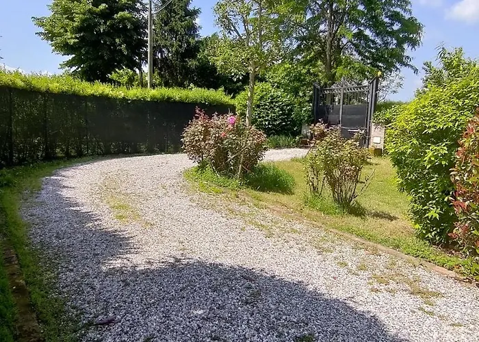 Oda ve Kahvaltı Outlander Vicino Centergross Bologna Bentivoglio